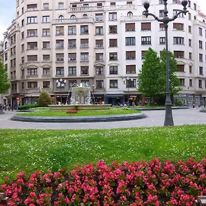 Con Bano Individual , Bilbao Spanje